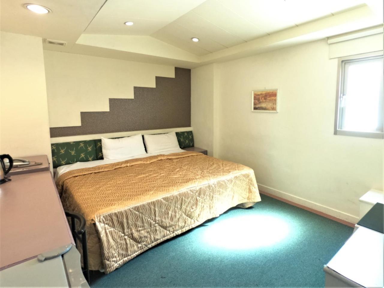 Fude Lime Hotel 台南 外观 照片
